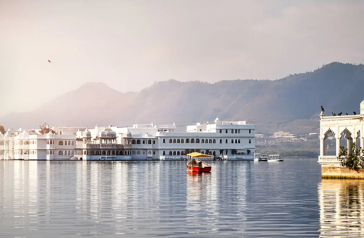 Luxury Hotel in Udaipur