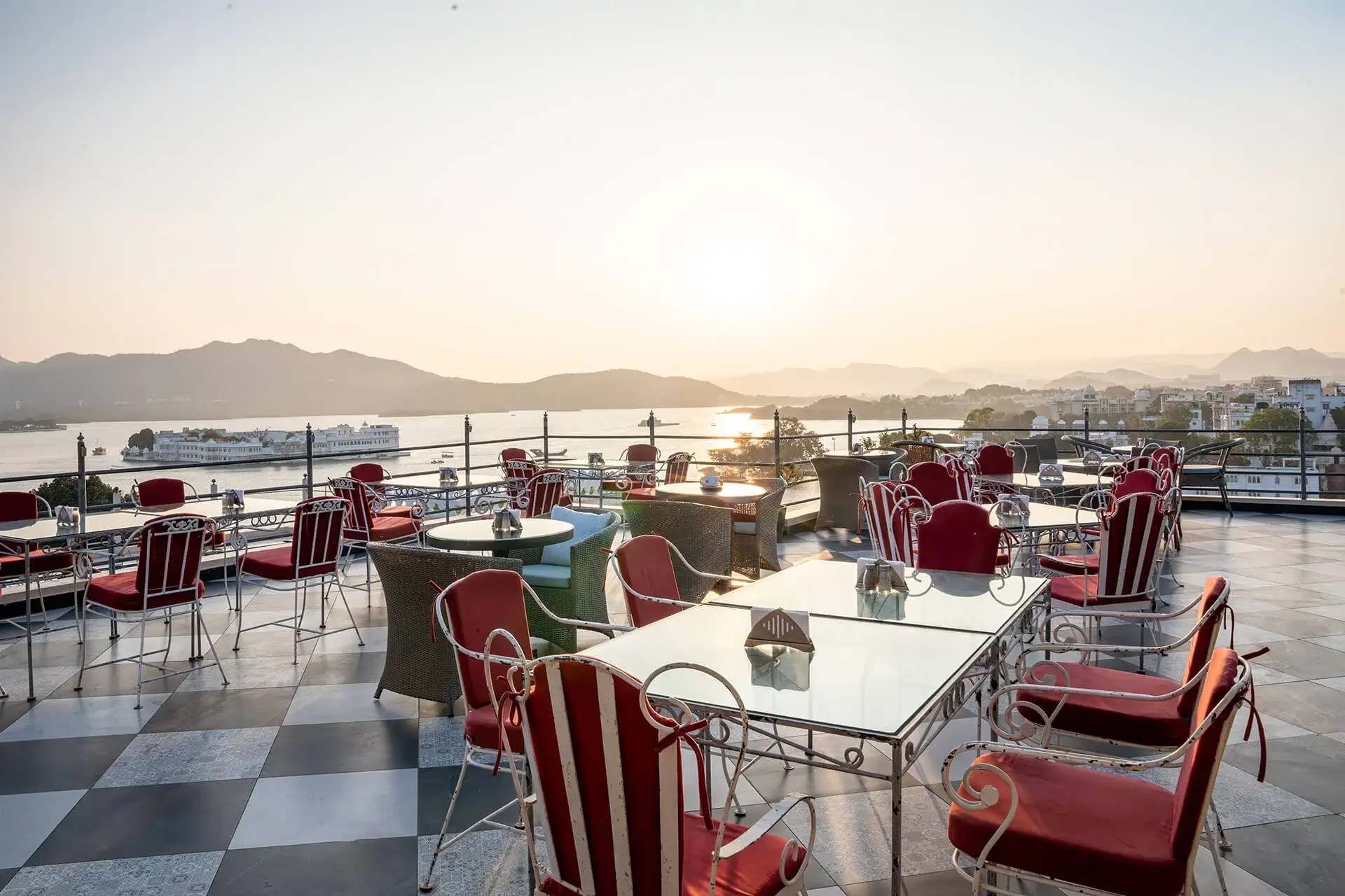 Best Budget Stay Udaipur